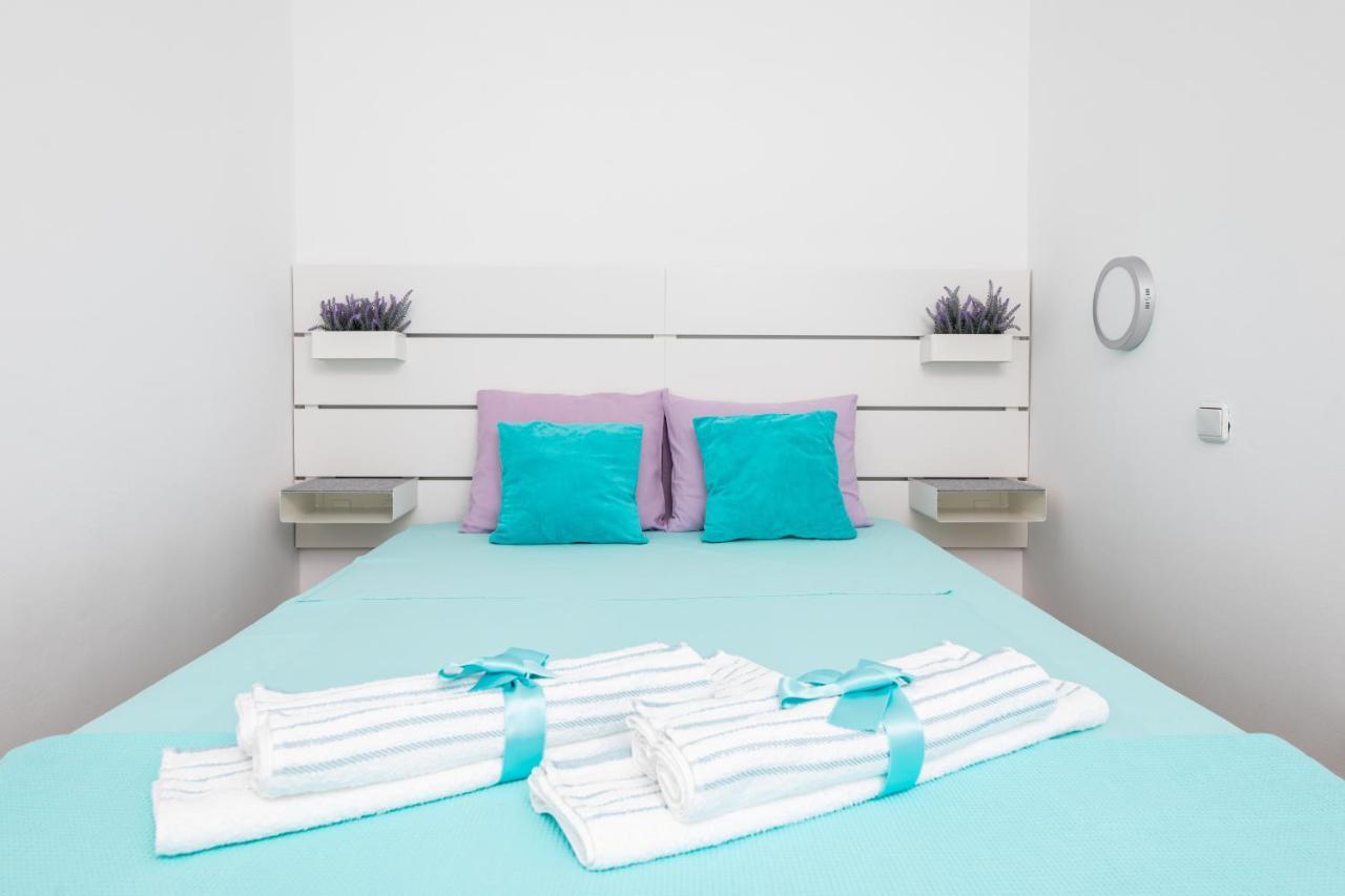 Apartments Aisa* Countryside Holiday Just 500M From The Beach! 크르크 외부 사진