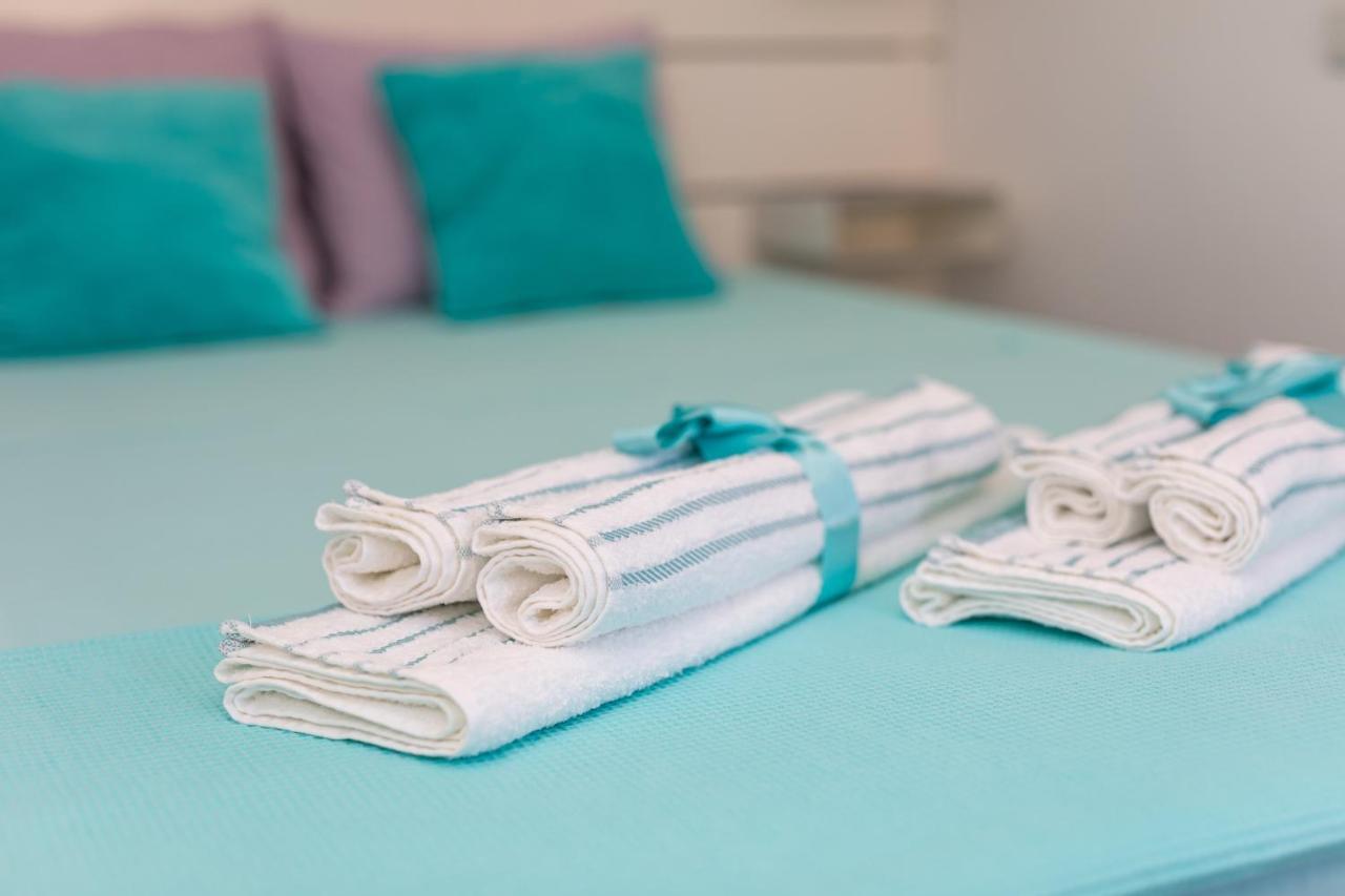 Apartments Aisa* Countryside Holiday Just 500M From The Beach! 크르크 외부 사진