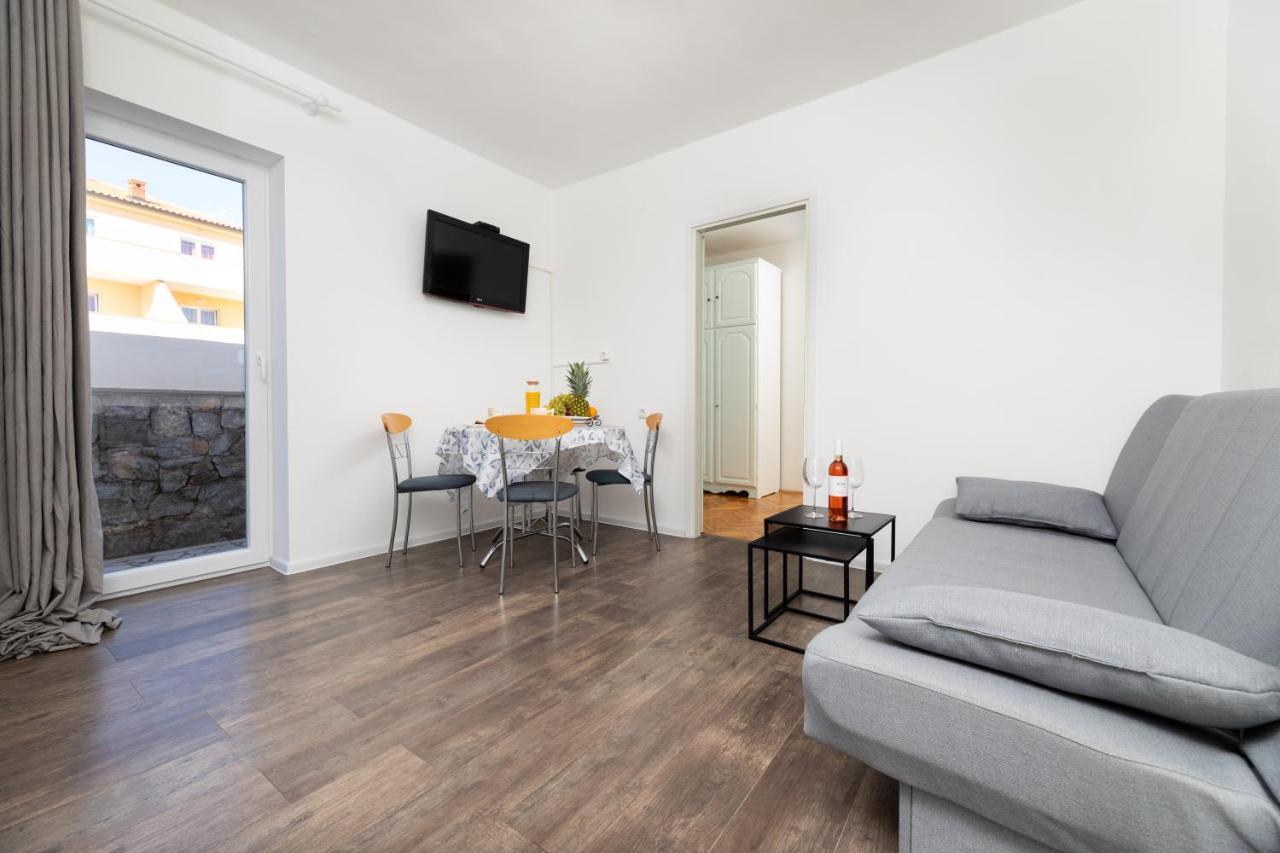 Apartments Aisa* Countryside Holiday Just 500M From The Beach! 크르크 외부 사진